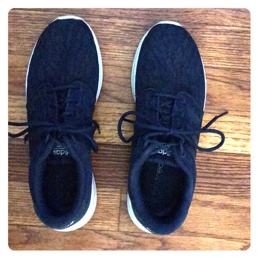 Adidas Cloudfoam Sneakers